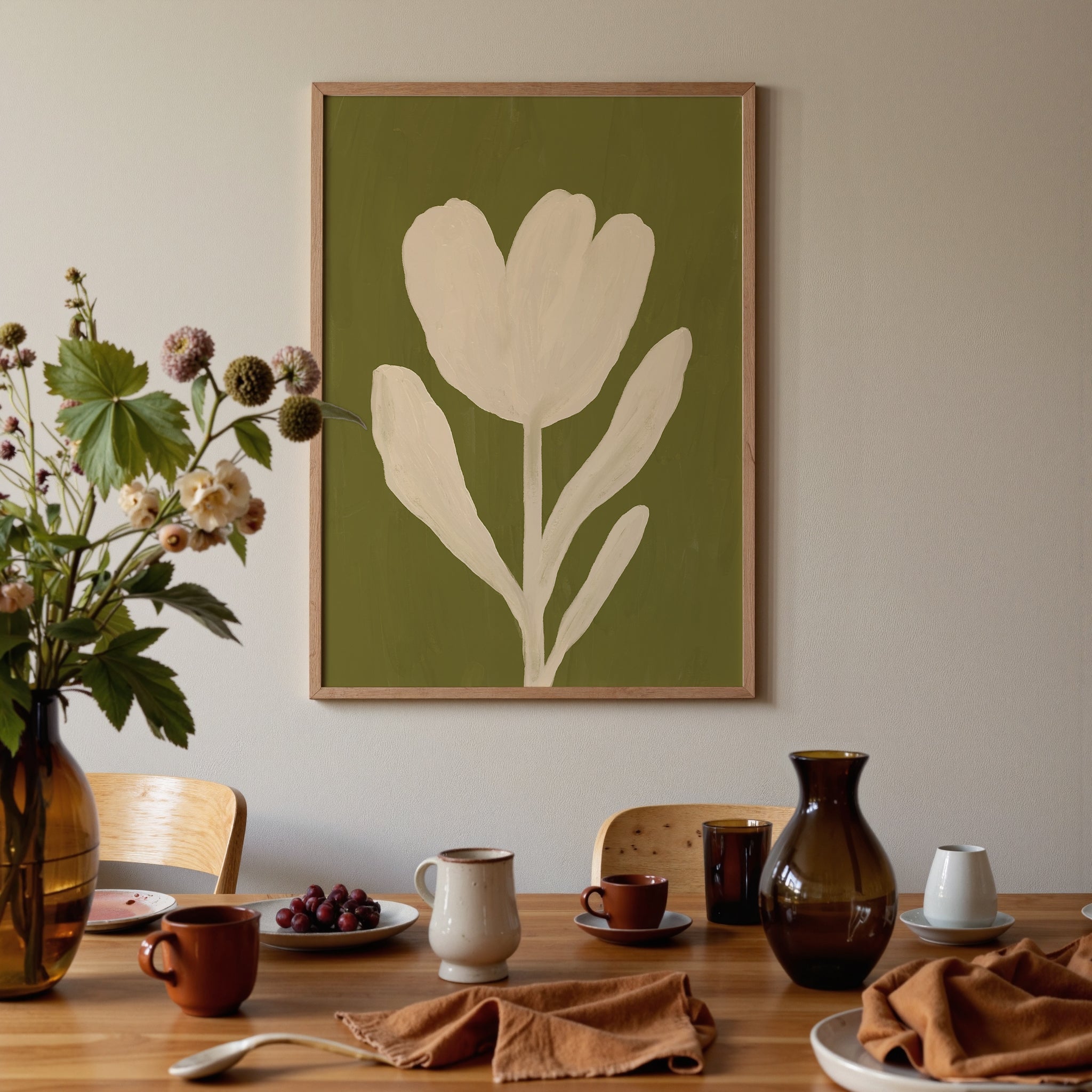 Minimalist Painted Tulip Print de Artă